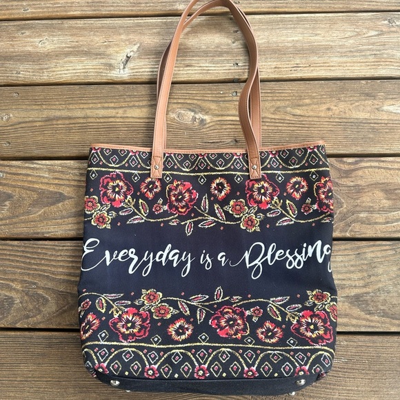 EST.1946 black “Everyday is a Blessing” canvas tote bag - Picture 1 of 10